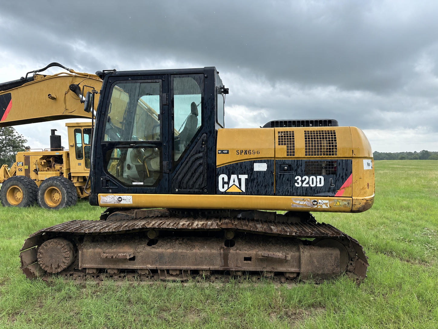 2011 Caterpillar 320DL Excavator