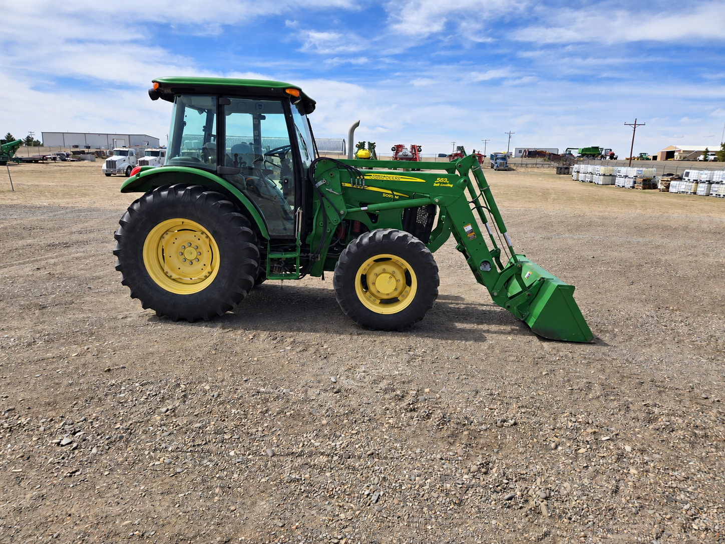 2011 John Deere 5095M Tractor | Boso Equipment Inc.