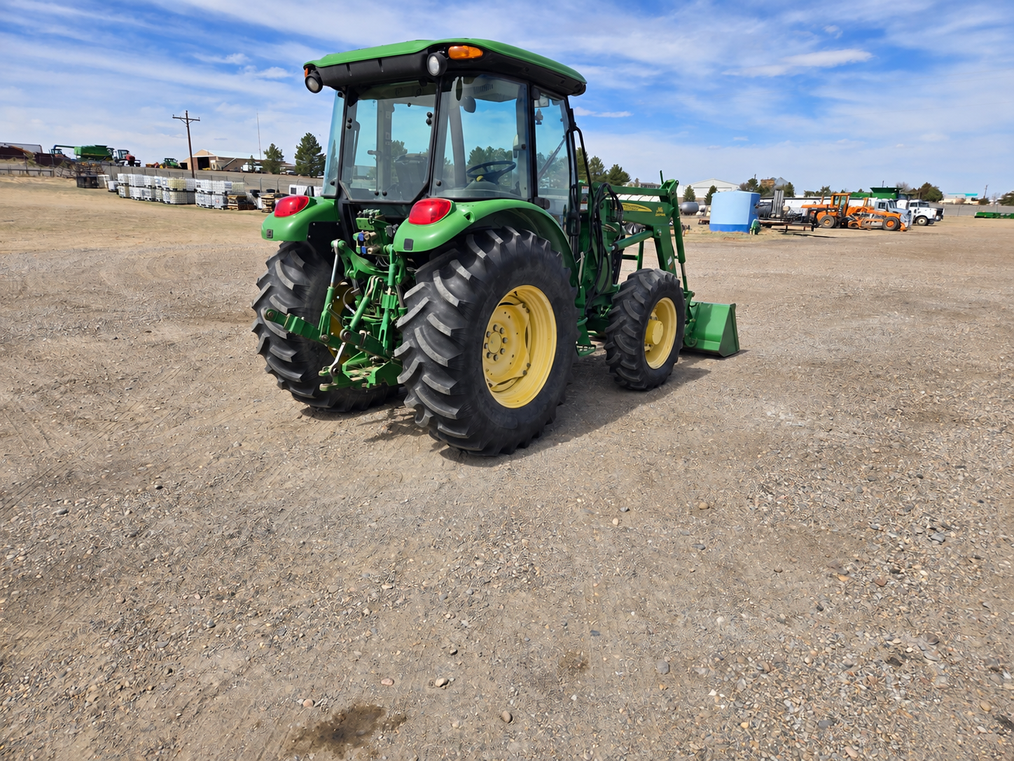 2011 John Deere 5095M Tractor | Boso Equipment Inc.