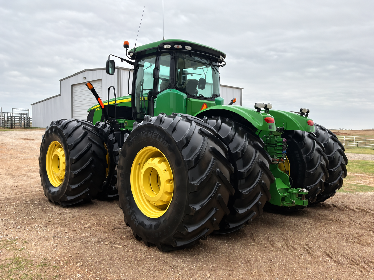 2014 John Deere 9560R Tractor